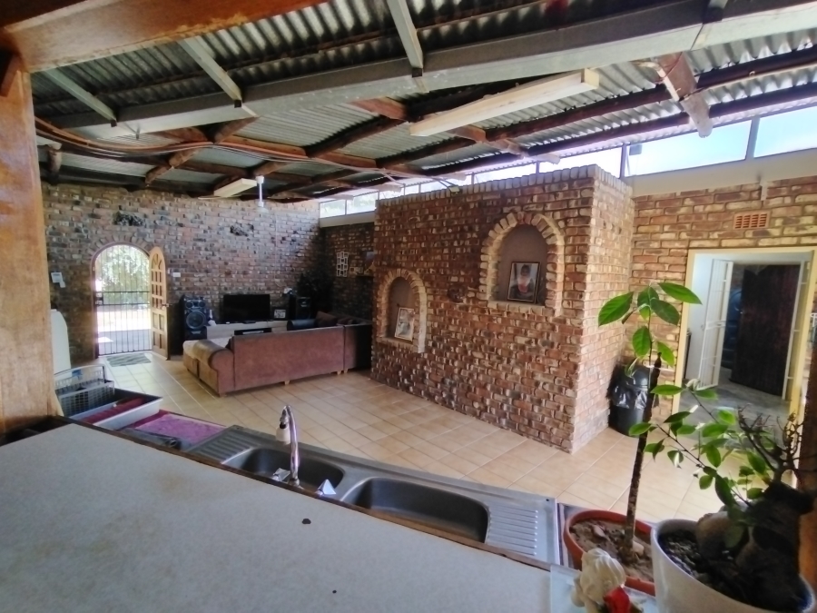 4 Bedroom Property for Sale in Christiana North West